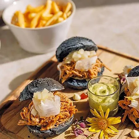 Aethos Ericeira Otel 5*